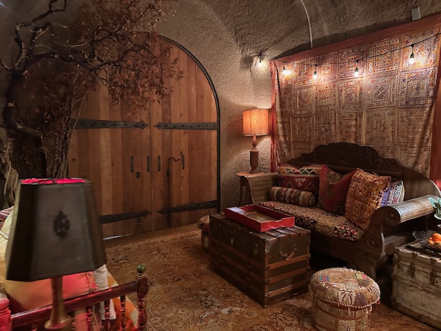 B. Wise Vineyards door